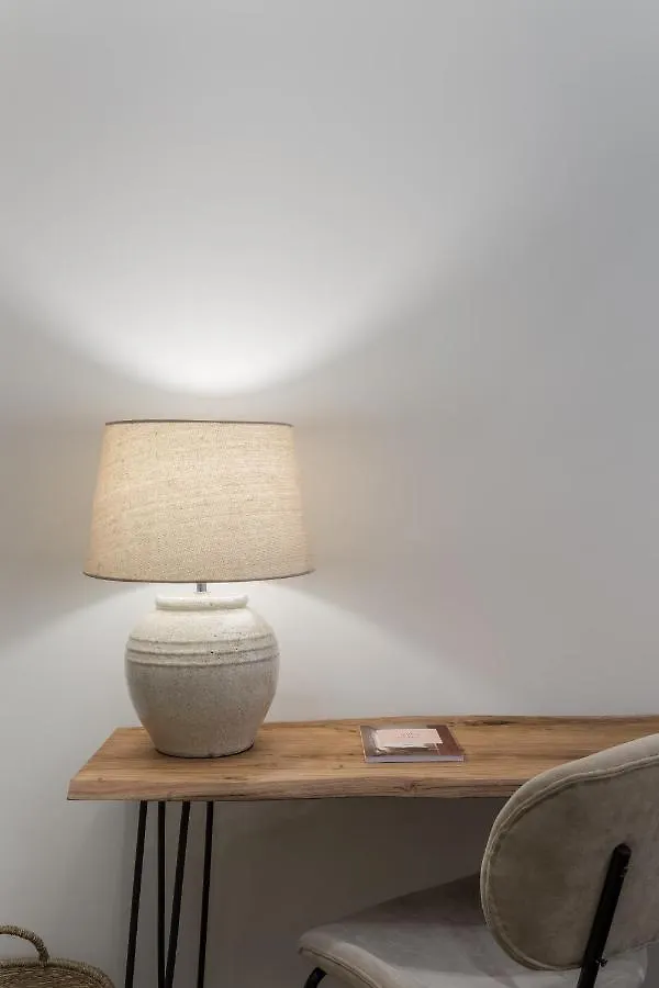 Casa Boma Lisboa - Design Apartment With Private Vegetal Terrace - Lapa VII