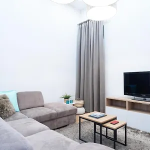 super-central-apartment-with-a-c.inbudapesthotels.com/