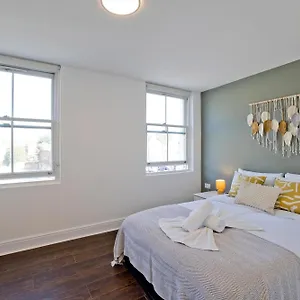 apt-imperial-corner-house-whitechapel.brighton-hotels-england.com/